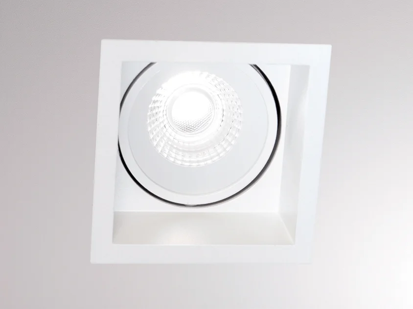 PONTOS SQUARE von Molto Luce
