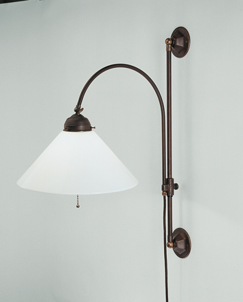 Berliner Messinglampen - A31-70op B - Wandleuchte Spreebogen