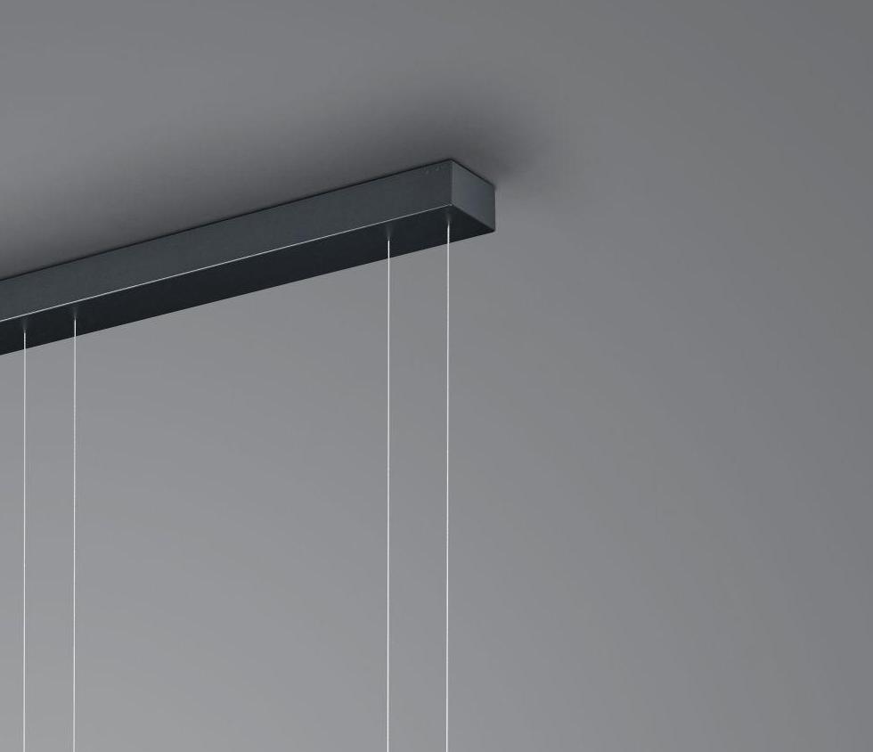 LED Pendelleuchte flex GRAND GROOVE 3 flammig der Firma BANKAMP Leuchtenmanufaktur