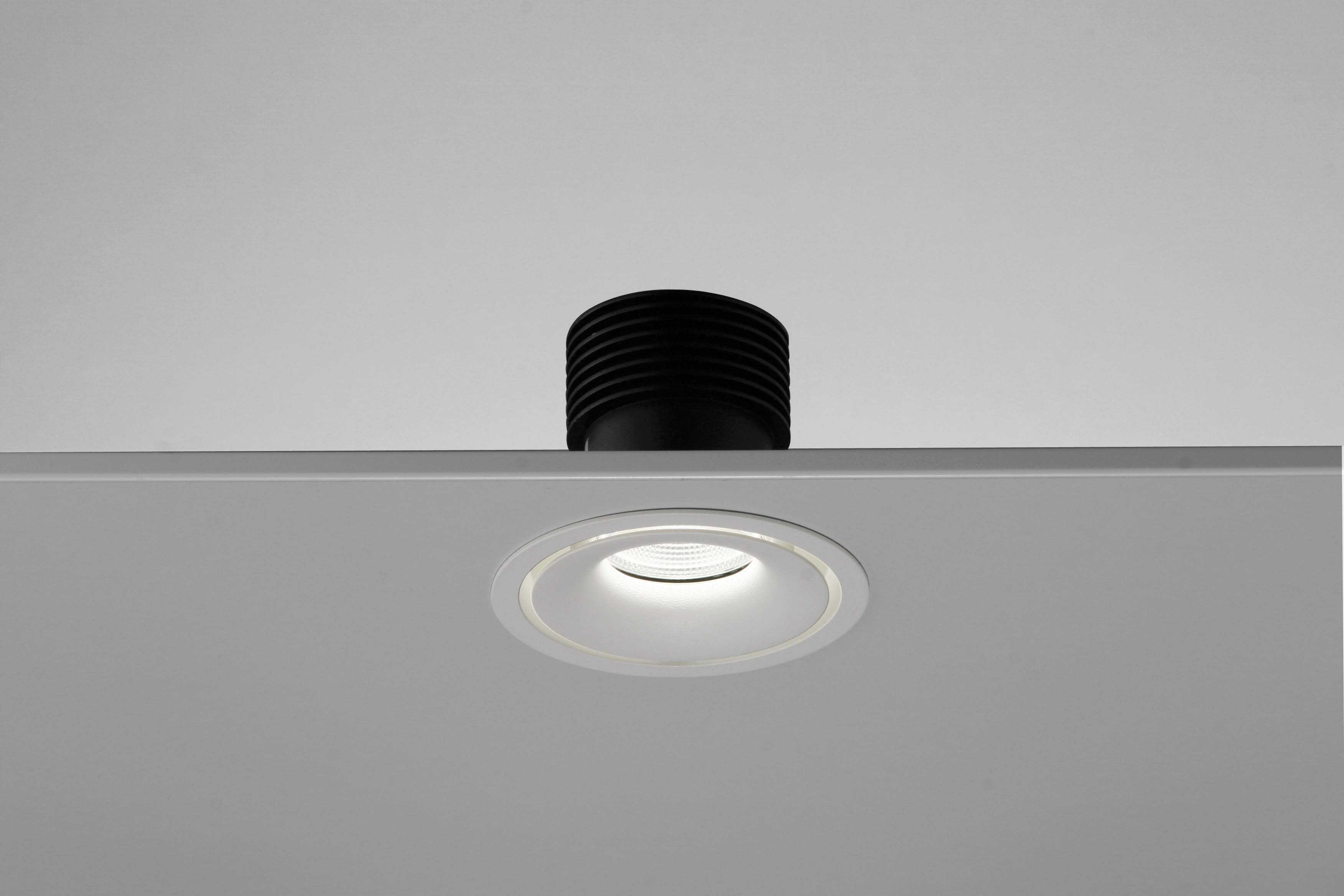 Böhmer Leuchten - 44367 - Deckeneinbaudownlight Inside