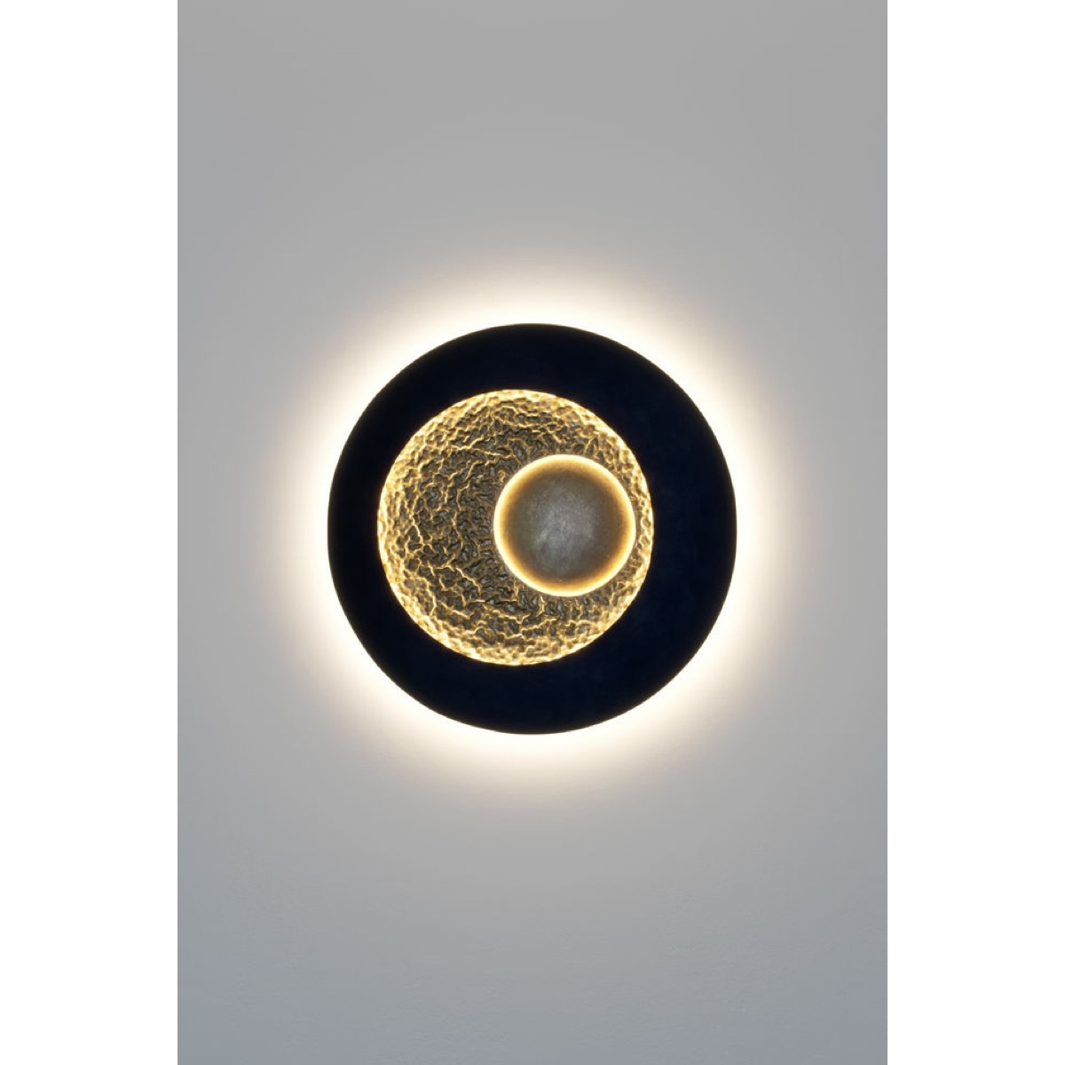 Holländer LeuchtenURANO LED Wandleuchte MEDIUM M
