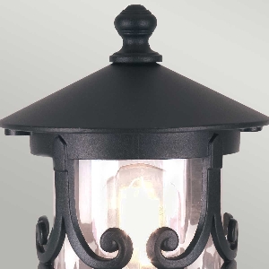 Bodenleuchten, Pollerleuchten, Kandelaber & Bodenlampen für außen von Elstead Hereford 1 Licht Sockellaterne - Schwarz BL12-BLACK