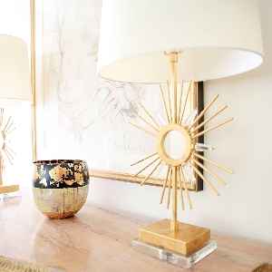 Elstead Sun King Tischlampe - Distressed Gold, Cremefarbener Schirm GN-SUN-KING-TL