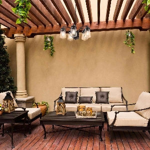 Hängeleuchten & Deckenlampen für außen von Elstead Lyndon 5 Light Outdoor Chandelier - Architectural Bronze KL-LYNDON-5P-AZ