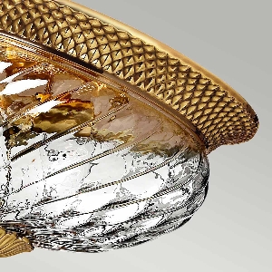 Serie PLANTATION VON ELSTEAD von Elstead von Elstead Plantation 3 Light Flush - Brüniertes Messing HK-PLANTATION-FL-BB