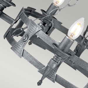 Serie SAXON VON ELSTEAD von Elstead von Elstead Saxon 5 Licht Kronleuchter - Schwarz/Silber Patina SAX5-BLK-SIL