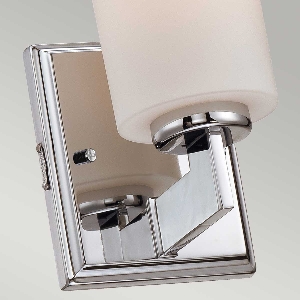 Serie TAYLOR VON ELSTEAD von Elstead von Elstead Taylor 1 Light Kleine Wandleuchte - Poliertes Chrom QZ-TAYLOR1S-BATH