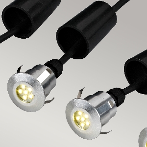 Elstead Artikel von Elstead Derwent 5 x Terrassen-/Gartenleuchte mit 6m Kabel und 12V Transformator - Eloxiertes Aluminium GZCC-DERWENT-5