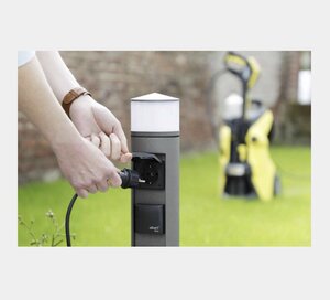 Albert Leuchten Steckdosensäulen & Stromversorgung für den Garten und die Terrasse von Albert Leuchten Steckdosensäule mit Licht 652202