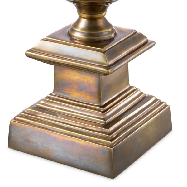 Wirbelsturm Datcha der Firma Eichholtz