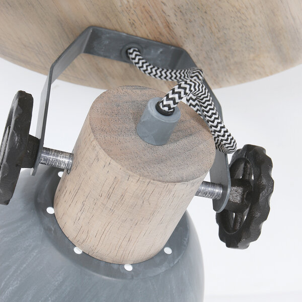 Deckenleuchte Gearwood  der Firma Steinhauer