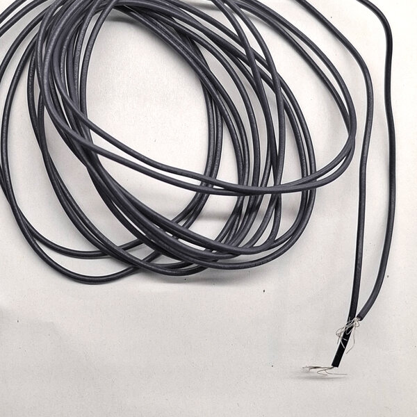 Pulsschalter mit Kabel der Firma Steinhauer