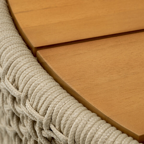 Outdoor Beistelltisch Trinity der Firma Eichholtz