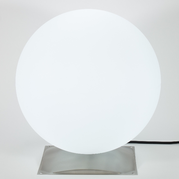Kugelleuchte Snowball 40 cm Durchmesser mit Edelstahlfuß der Firma EPSTEIN Design Leuchten