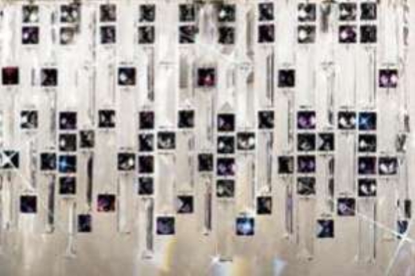 Hängeleuchte PRISMA, KOLARZ Pure, Chrom Länge 12 cm, Breite 12 cm, Höhe 85 cm, 1 flg., G9, 25 W der Firma KOLARZ-Austrolux Leuchten