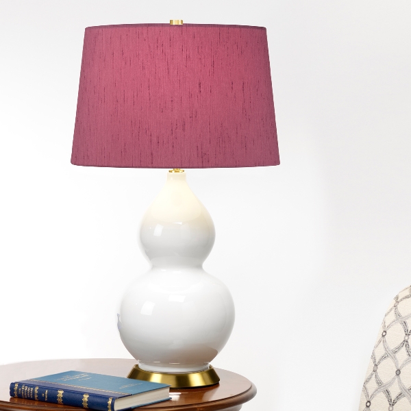 Isla 1 Light Tischleuchte - Aged Brass, Weiß, Lila mit Bloom Purple Shade der Firma Elstead