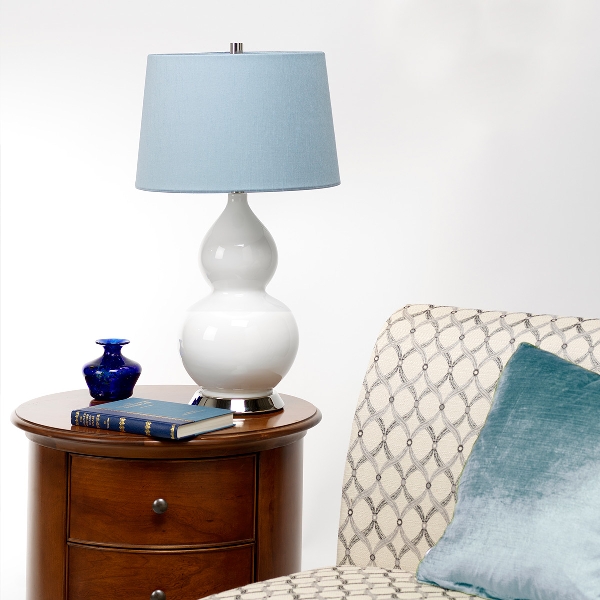 Isla 1 Light Tischleuchte - Nickel poliert, Weiß, Blau mit Liberty Blue Schirm der Firma Elstead