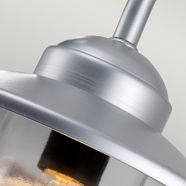 Klampenborg 1 Licht Wandlaterne - Silber der Firma Elstead