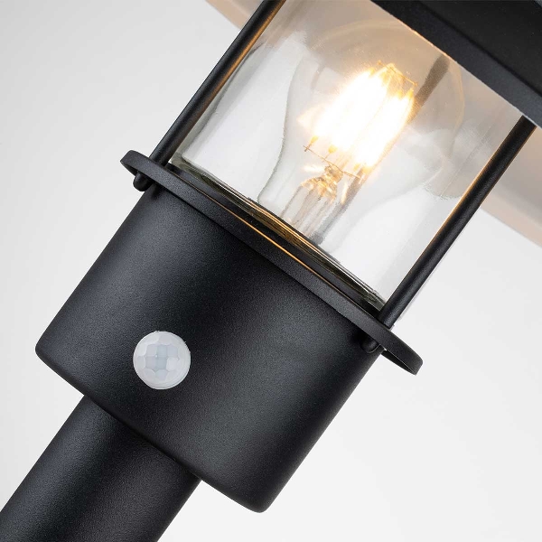 Klampenborg 1-Licht-Säule mit PIR - Schwarz der Firma Elstead