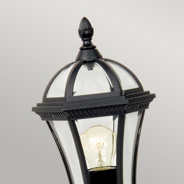 Ledbury 1 Licht Sockellaterne - Schwarz der Firma Elstead