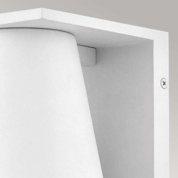 Hinkley Coastal Kleine Wandlaterne der Firma Elstead