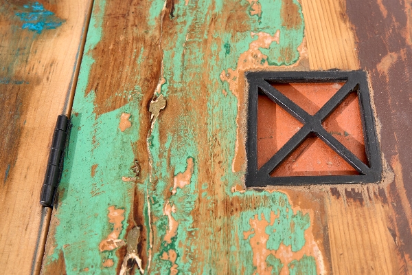 Couchtisch Kommode JAKARTA der Firma Casa Élite