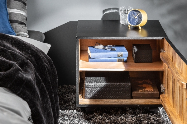 Nachttisch SCORPION  der Firma Casa Élite