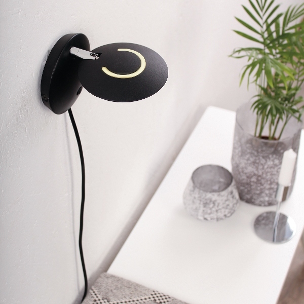 Wandleuchte Zenith der Firma Steinhauer