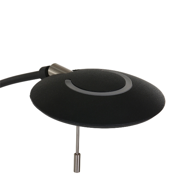 Stehleuchte Zenith der Firma Steinhauer