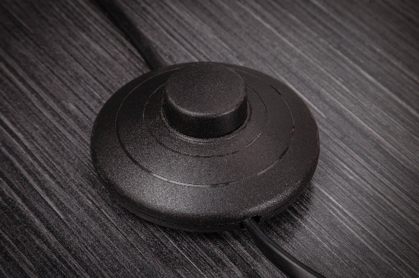 Stehleuchte LEVELS 5 Leinenschirme  der Firma Casa Élite