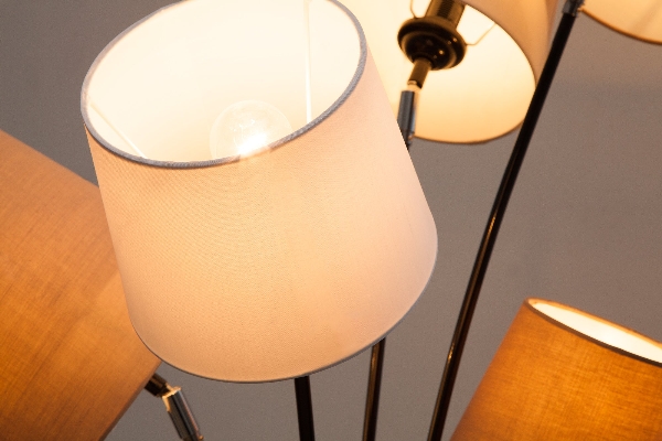 Stehleuchte LEVELS  der Firma Casa Élite