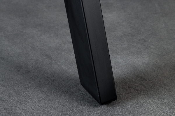 Esstisch IRON CRAFT der Firma Casa Élite