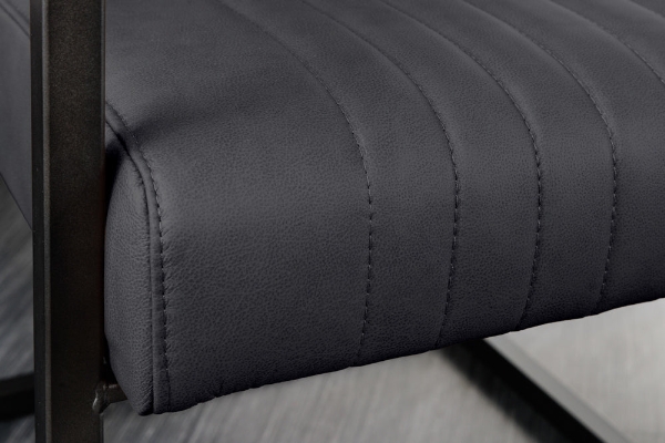 Freischwinger BIG ASTON der Firma Casa Élite