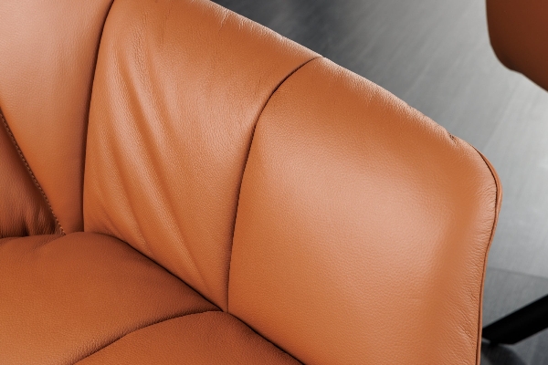 Drehstuhl PAPILLON  der Firma Casa Élite