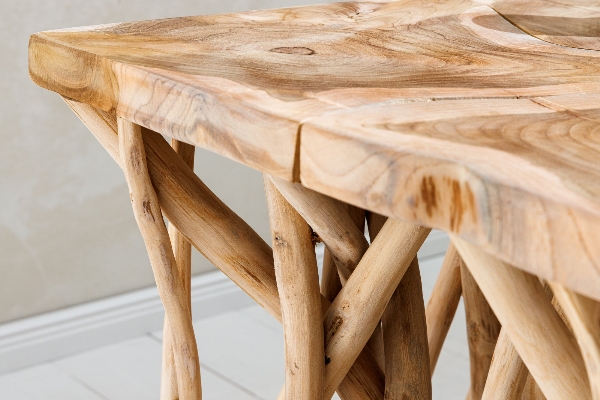 Mesa auxiliar DRIFTWOOD der Firma Casa Élite