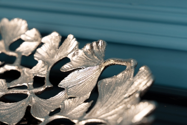 Deko-Schale GINKGO LEAVES  der Firma Casa Élite