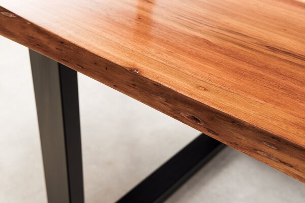 Esstisch LIQUID der Firma Casa Élite