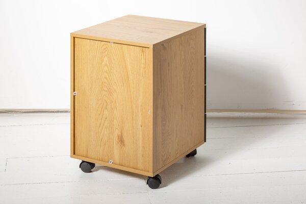 Fahrbares Podest STUDIO  der Firma Casa Élite