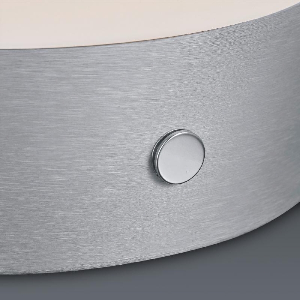 Button LED-Tischleuchte klein der Firma BANKAMP Leuchtenmanufaktur