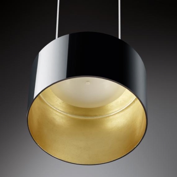LED-Pendelleuchte Grand Luce Elevata flex 3 flammig der Firma BANKAMP Leuchtenmanufaktur