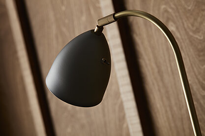 Deluxe floor lamp black/brass MR16 der Firma Belid Leuchten