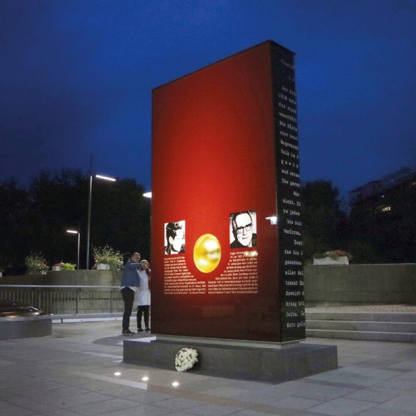 LED Einbaustrahler, Gehäuse V4A, mit Wabenblendschutz der Firma dot-spot