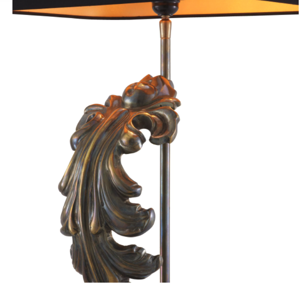 Tischleuchte BEAU SITE der Firma Eichholtz