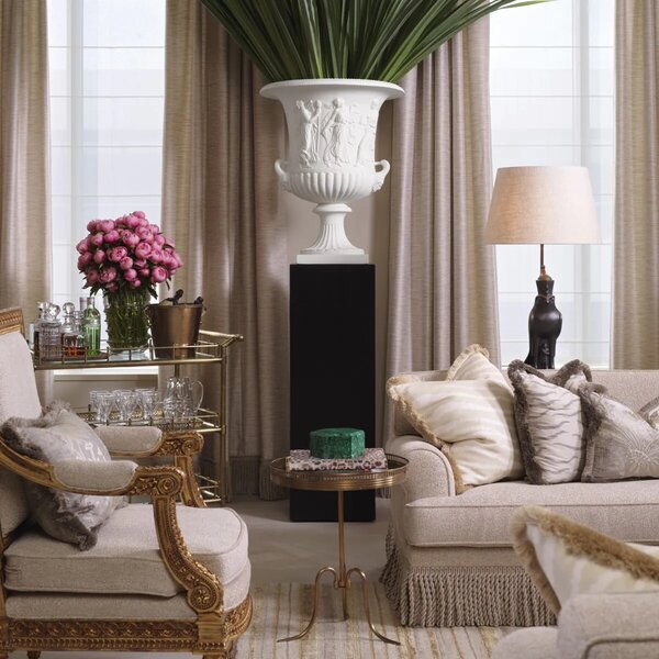 Vase Calyx-krater der Firma Eichholtz