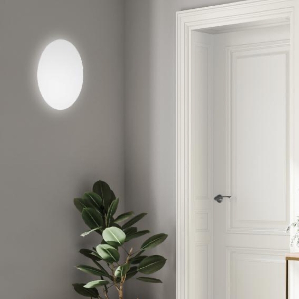 Delta LED Wandleuchte / Deckenleuchte der Firma HELL Leuchten