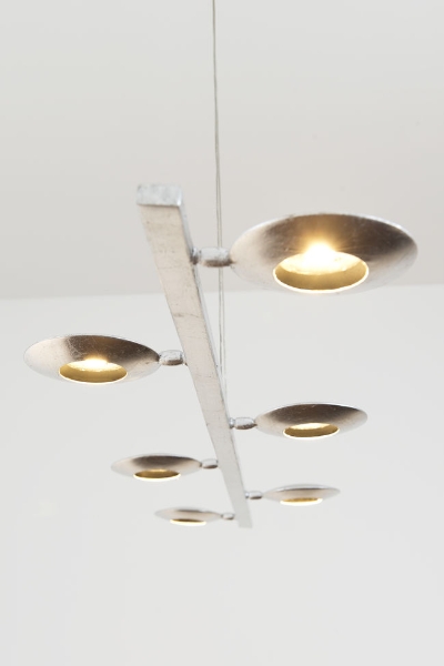 LED-Hängeleuchte SIMULATORE der Firma Holländer Leuchten